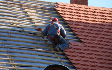 roof tiles Long Buckby Wharf, Northamptonshire